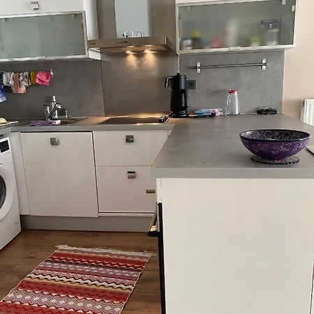 Bed & Breakfast For Rent In